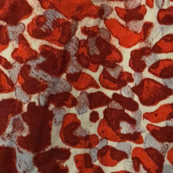 H&M Swing Skirt - Picture 2 of 2